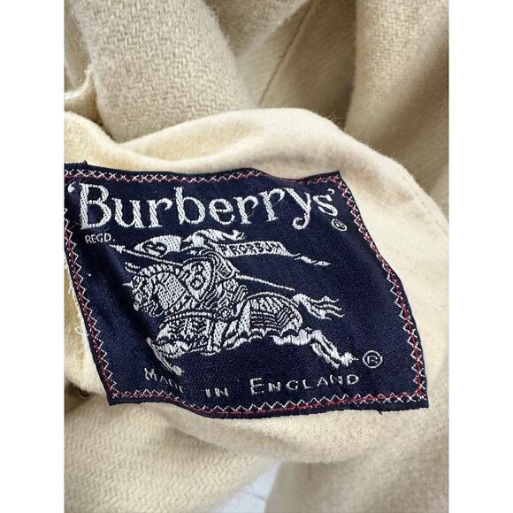 Vintage Reversible Burberry Blue Label Womens Coat Red Cotton/White Wool sz L/XL - Picture 11 of 11